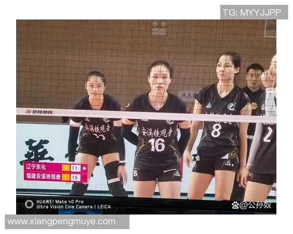 赛后分析:西安羽毛球队与北京羽毛球队的默契配合与战术对抗探讨 赛后分析:西安羽毛球队与北京羽毛球队的默契配合与战术对抗探讨